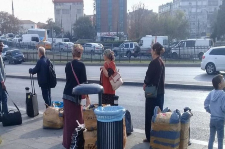 28 Azərbaycan vətəndaşı bu Avropa ölkəsindən çıxarıldı