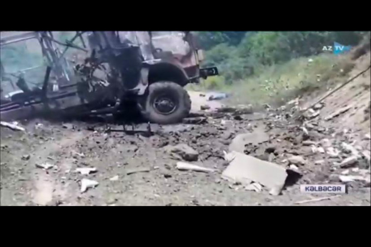 Jurnalistlər tank əleyhinə minaya düşüblər -  RƏSMİ MƏLUMAT 