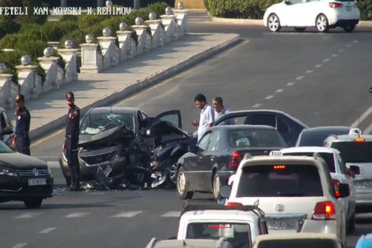 Yol polisindən qəza törədən sürücülərə  XƏBƏRDARLIQ 