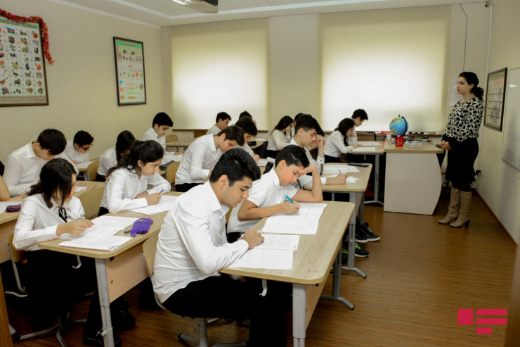 Şagirdlərin yerdəyişməsi dayandırıldı -  SƏBƏB 