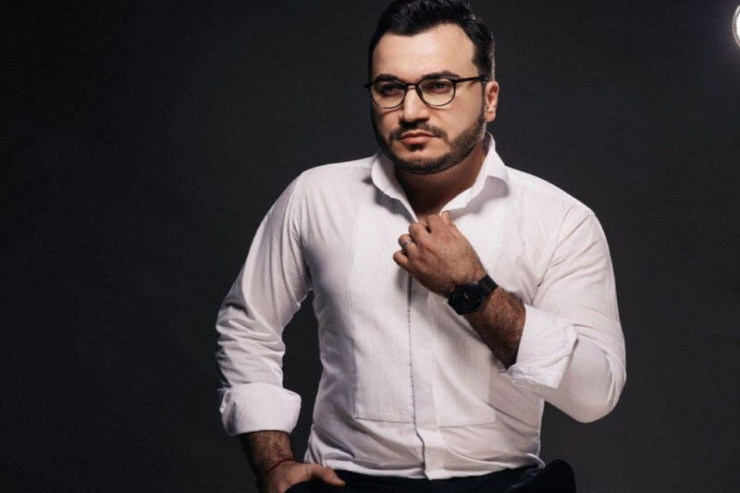 "Ən gəlirli biznes müğənnilikdir"