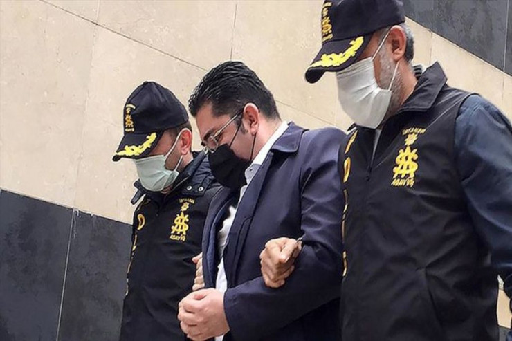 Türkiyədə tutulan iş adamı  Fərzad Foroozanmehri