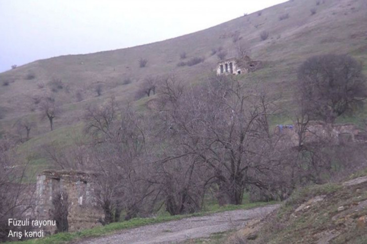 Füzuli rayonunun Arış kəndi