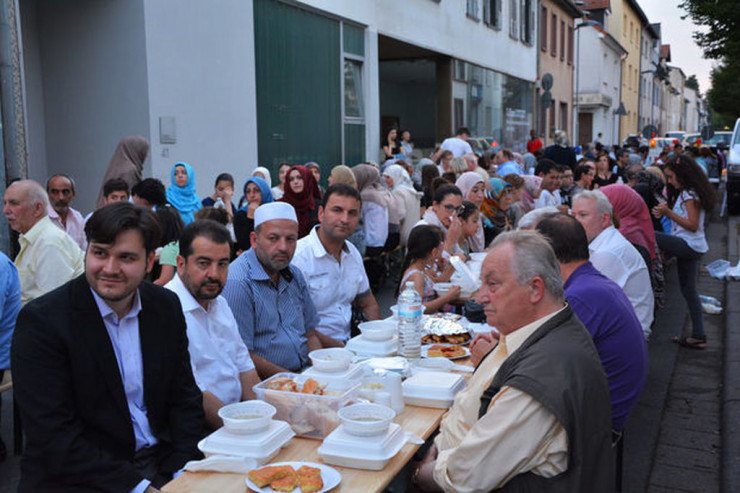 Türkiyədə iftar süfrələri ilə bağlı məhdudiyyətlər tətbiq ediləcək
