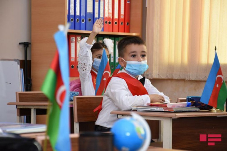 Bakıda bu məktəblərdə ənənəvi dərslər bərpa olundu