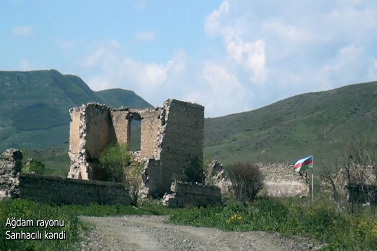 Ağdamın Sarıhacılı kəndi