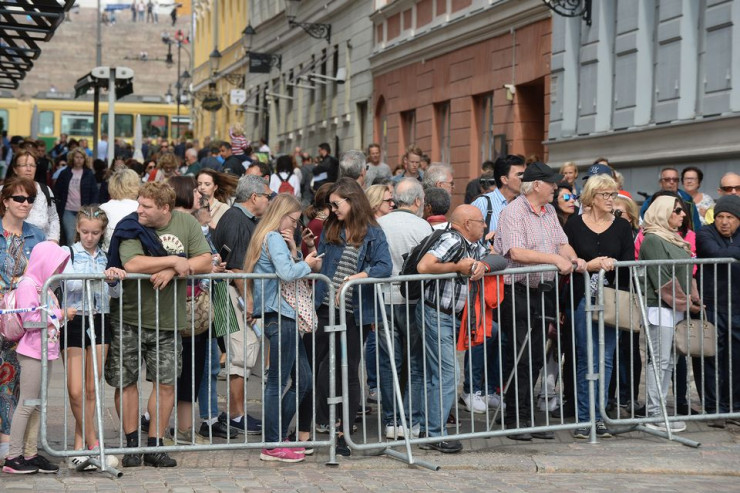 6 NƏFƏR DEYİB, 300-Ə YAXIN OLDULAR  - Nümayişçilər finland polisini necə aldatdı?