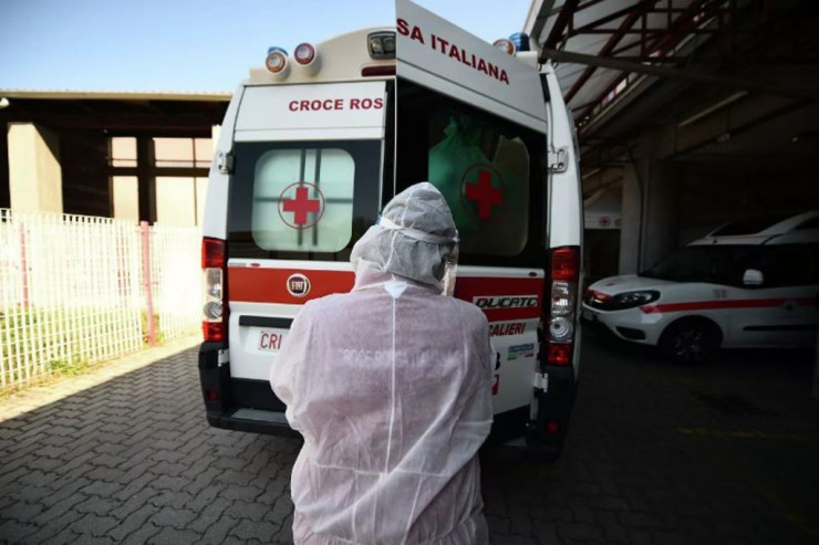 Dünyada sutkalıq virusa yoluxma və ölüm sayı  AZALDI 