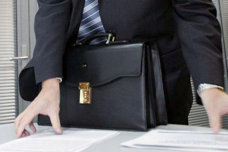 Üç məktəb direktoru işdən çıxarıldı, bəzilərinə ... -  RƏSMİ 