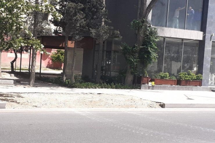 Bakıda səkilərin zəbt olunmasının qarşısı alınır - YENİLƏNİB 