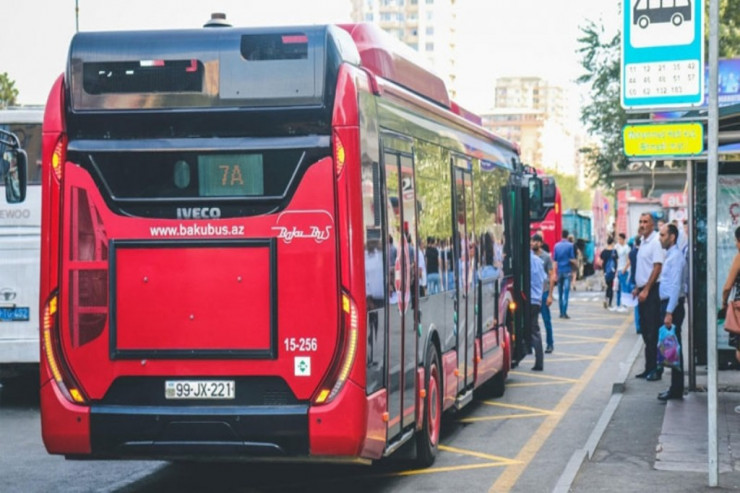 Həftə sonları ictimai nəqliyyatla bağlı  YENİ QƏRAR 