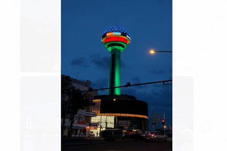 Ankara və İstanbul rəmzlərində Azərbaycan bayrağı işıqlandırılır - FOTO 