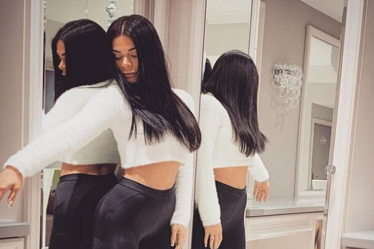 Müğənni Aysun İsmayılova