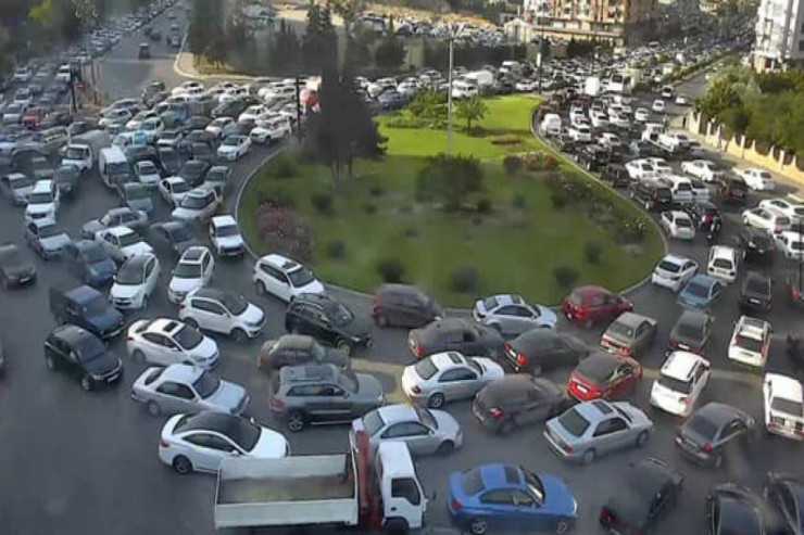 Bakının bu yollarında tıxac var - FOTO 