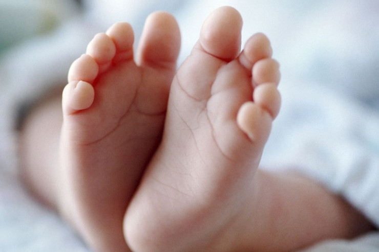  SON DƏQİQƏ:   11 yaşlı qızın doğduğu körpə öldü