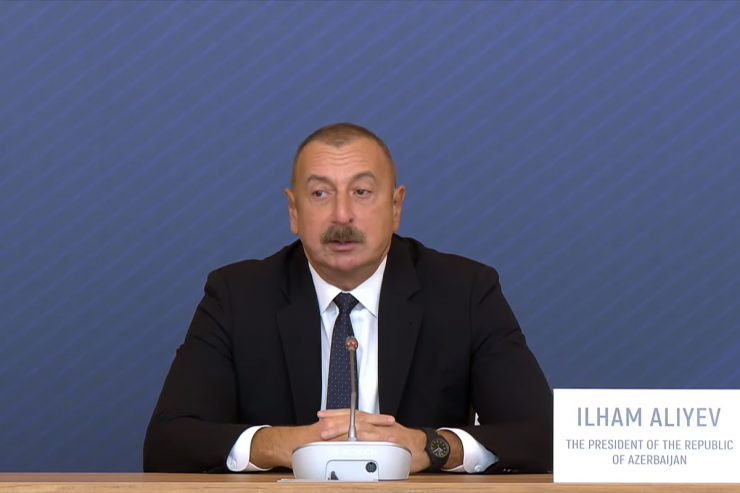 Prezident Qlobal Bakı Forumunda çıxış edir - CANLI 