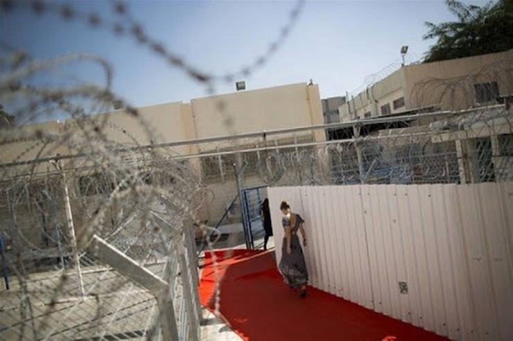 Məşhur müğənnidən anası ilə bağlı  ŞOK TƏLƏB:   Həbsxanaya göndərin