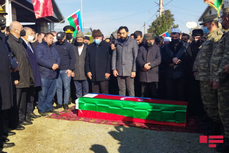 Şəhid hərbçimiz Mingəçevirdə dəfn olundu - FOTO 