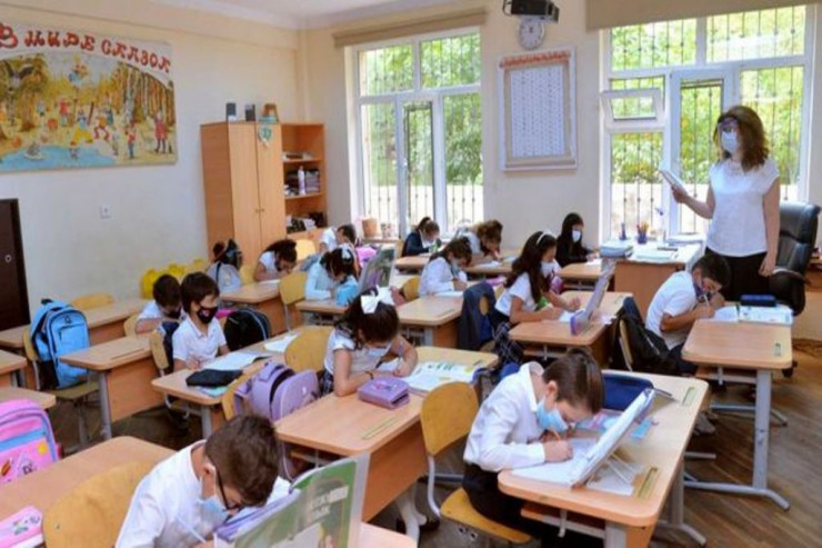 Bakıda bu məktəbin COVID-ə yoluxan müəllimləri karantinə alındı - YENİLƏNİB 