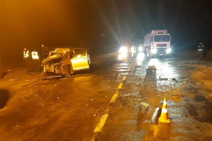 Rusiyada ağır qəza: 3 ölü, 2 yaralı 