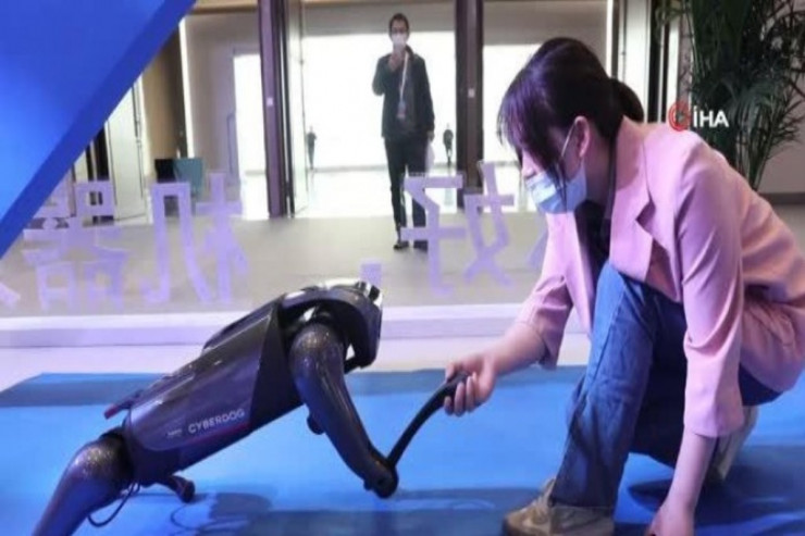 İnsanları üzdən tanıya bilən ROBOTLAR -  VİDEO  