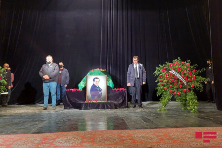 Xalq artisti Vaqif Şərifov DƏFN EDİLDİ  - FOTO  - YENİLƏNİB 
