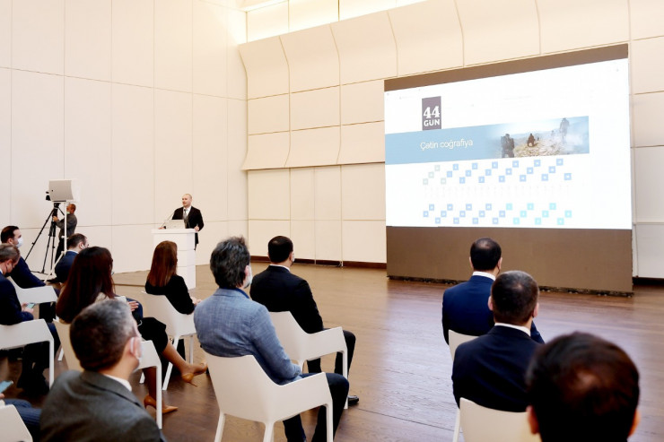 Heydər Əliyev Fondunun dəstəyi ilə hazırlanan www.44days.info  portalı təqdim olundu