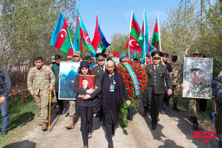 Vətən müharibəsi şəhidi İxtiyar Əliyevlə Goranboyda vida mərasimi