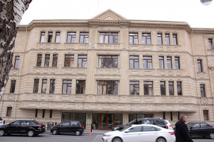 Bakıda daha bir məktəbin 3 sinfi distant təhsilə  keçdi