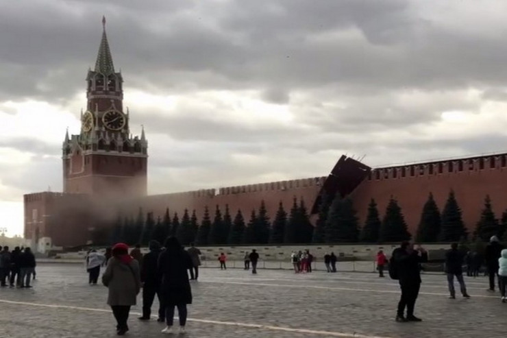 Qasırğa Kremlin divarını uçurdu -  YENİLƏNİB -VİDEO 