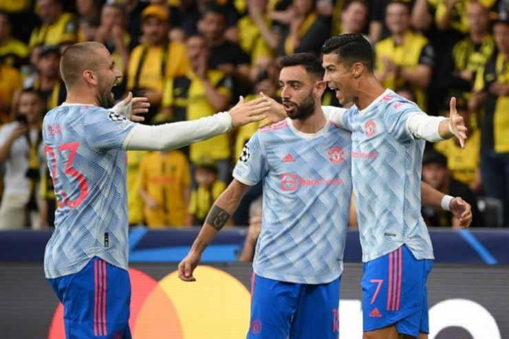 Ronaldo Messinin rekordunu təkrarladı 
