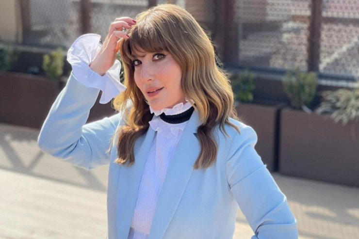 Türkiyəli aktrisa Şəbnəm Bozoklu