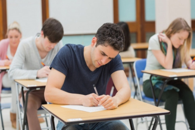 Sabahdan yuxari siniflərdə və universitetlərdə dərslər BAŞLAYIR 
