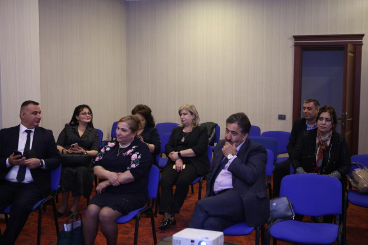 QHT araşdırmanı təqdim etdi: “Vəziyyətdən peşəkarcasına çıxa bilək"