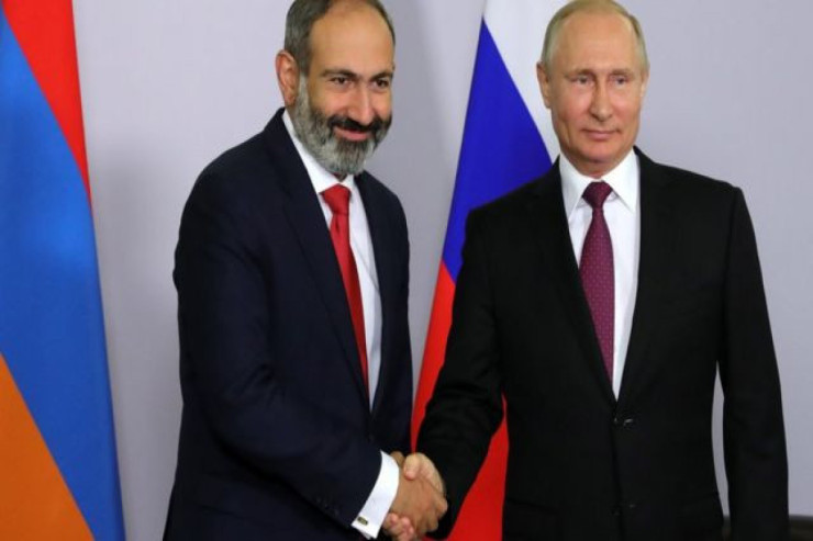 Putin Paşinyanla ÜÇTƏRƏFLİ BƏYANATI  müzakirə etdi