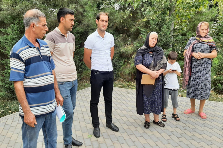 Sabirabad sakinləri “Açıq mikrofon”dan müraciət etdilər -FOTO 