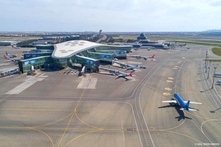 Bakı aeroportunda  FASİLƏ:  işıqlar söndü