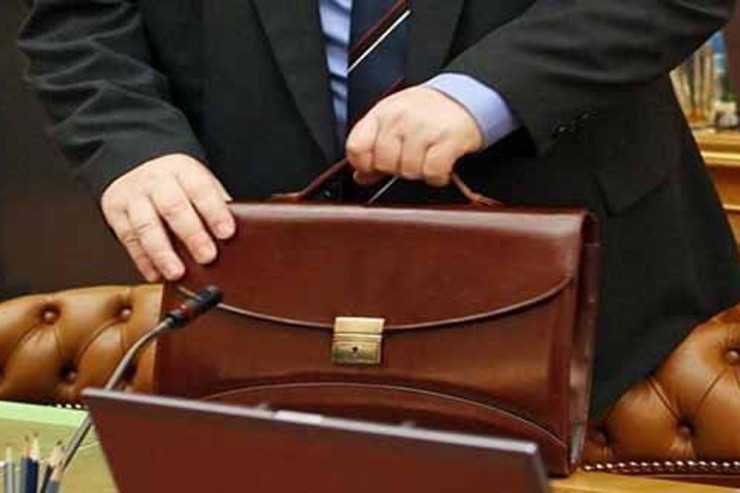 Prezident bu ölkələrə YENİ SƏFİRLƏR  təyin etdi