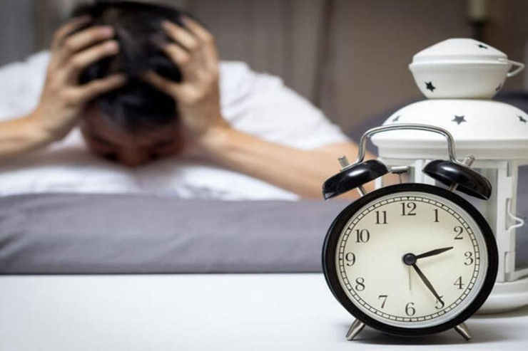 İnsanlar neçə saat yatmalıdır? - CAVAB 