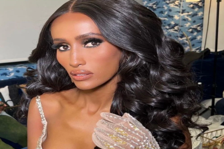 Dünya ulduzu 5 yaşında QADIN SÜNNƏTİ  olub – ÖZÜ AÇIQLADI 