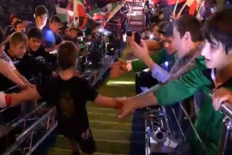 Azərbaycanlı müğənni Çeçenistanda  QALMAQAL YARATDI  - Ramzan Kadırov...