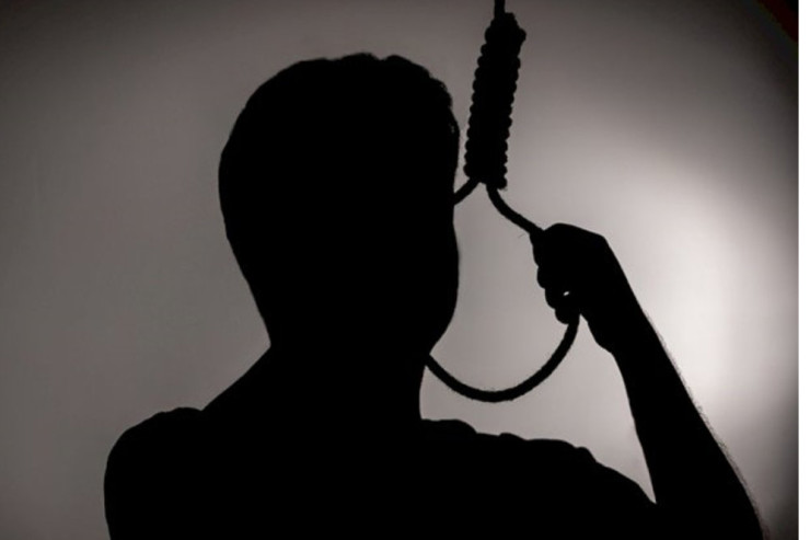 DƏHŞƏT:  gənc rəqqas   ÖZÜNÜ ASDI - YENİLƏNİB 