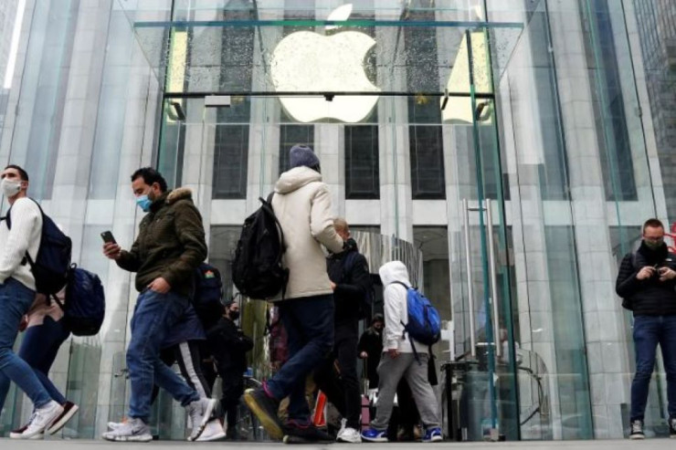 300 ədəd iPhone aldı, yarısını oğurladılar 