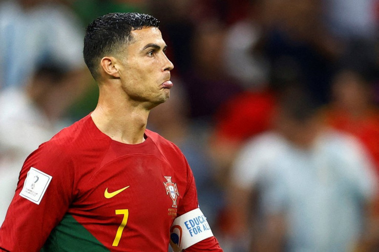 Ronaldo Portuqaliya millisini tərk etməklə  HƏDƏLƏDİ 