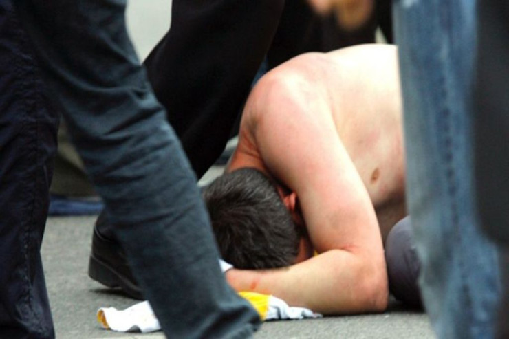 Azərbaycanda ana və oğlunu DÖYDÜLƏR 