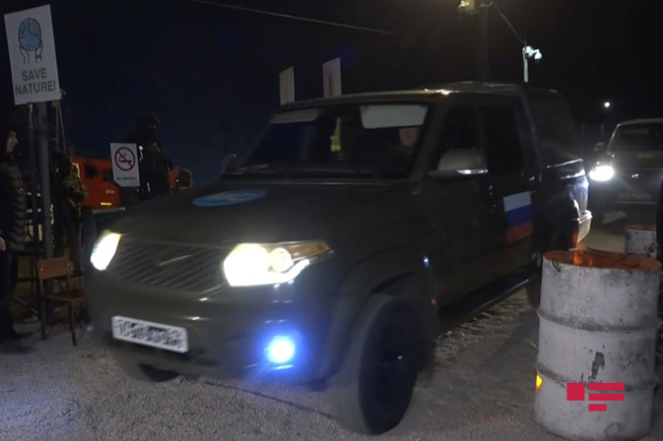 Aksiya keçirilən ərazidən Rusiya sülhməramlılarının  2 maşını keçdi  