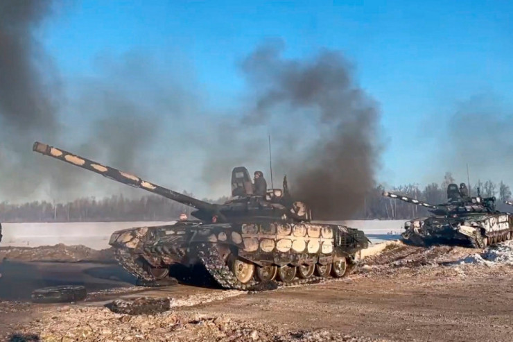 Rusiya tankları Kiyevə gedir