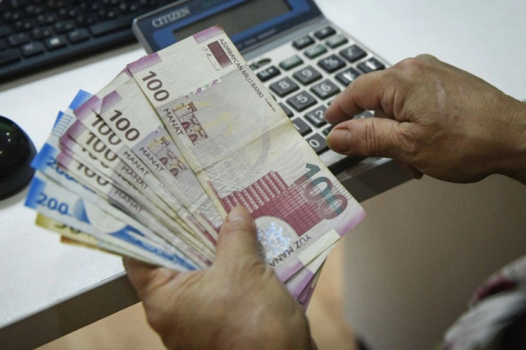 Hərbçilərin pensiyaları azalıb? -  AÇIQLAMA 