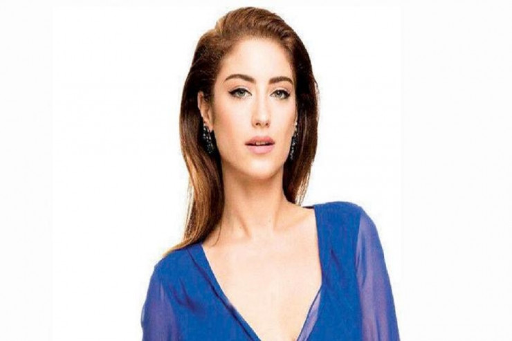 Hazal Kaya Bakıya gəlir - QALA GECƏSİ ÜÇÜN 