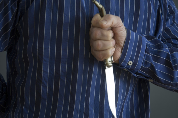 Kənddə  DƏHŞƏT:   3 nəfəri öldürdü, 2 uşaq...